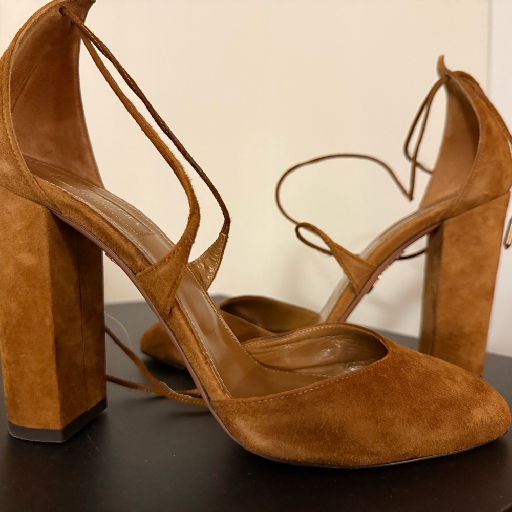 Aquazzura Elegant Brown Suede Women's Heels